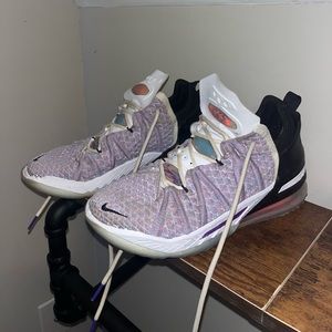 basketball/volleyball shoes